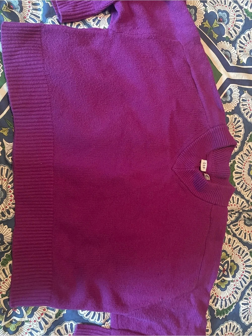 Lot of 4 sweaters